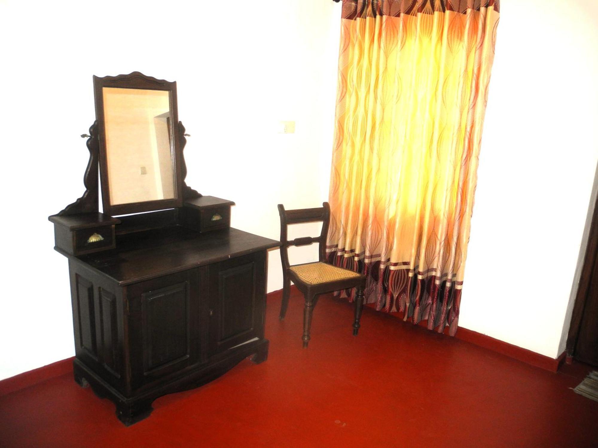 Top Of The Hill Guesthouse Weligama Esterno foto