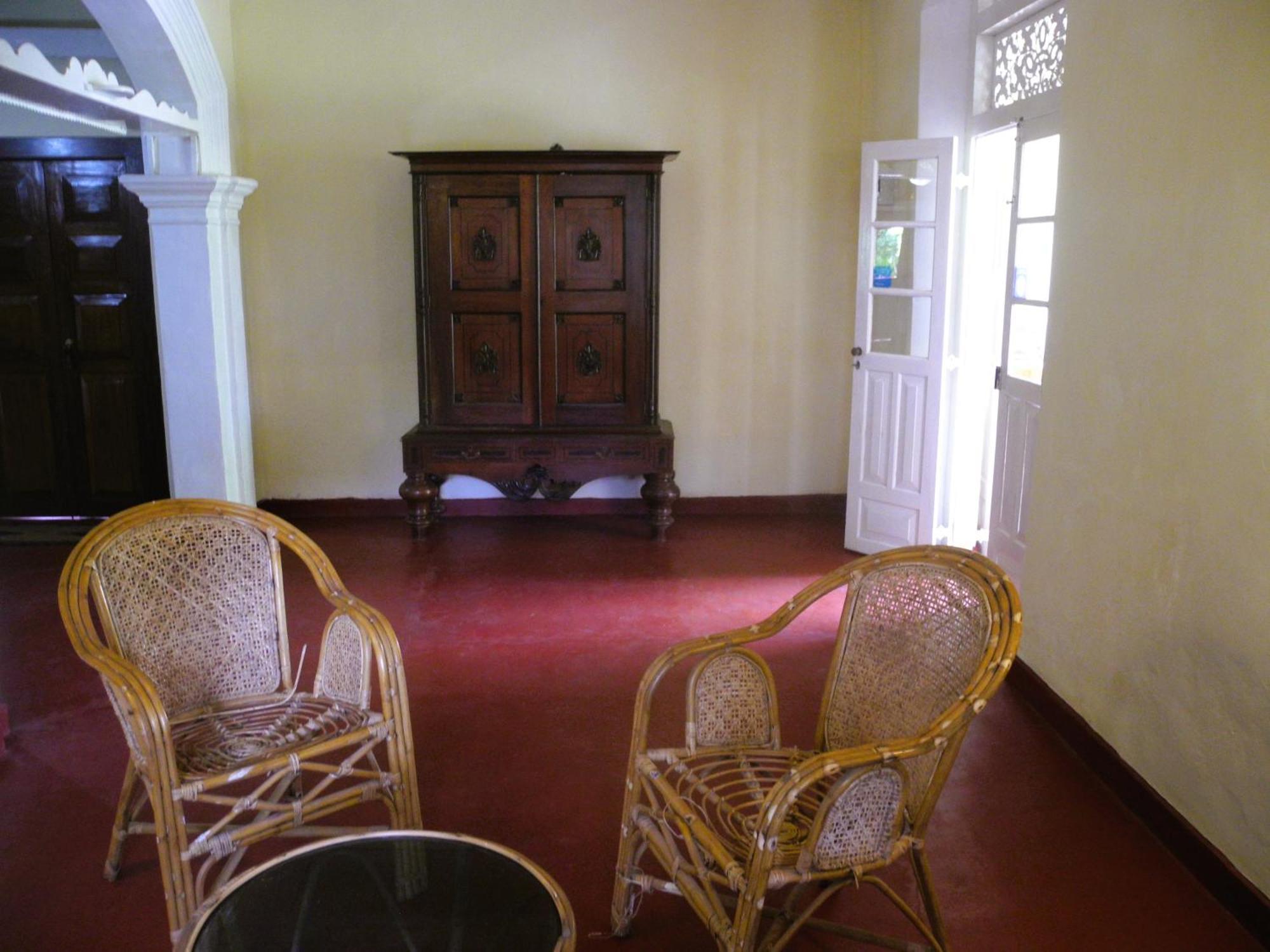 Top Of The Hill Guesthouse Weligama Esterno foto